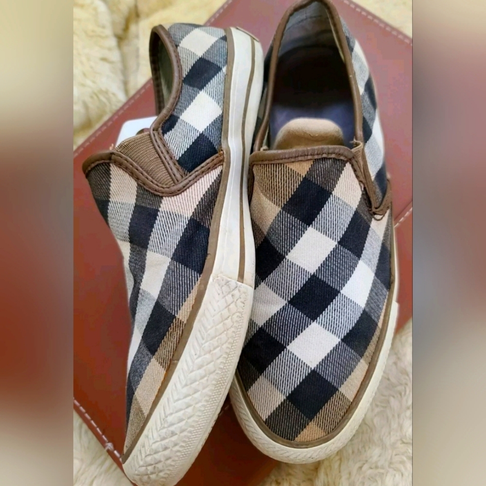 Burberry Nova Check Slip on sneaker shoes EU 39 US 8
